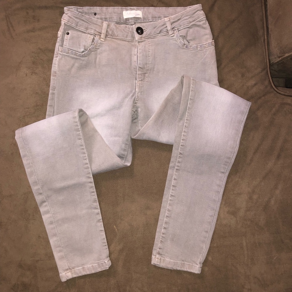 Amichi stretchy Pant Jeans Woman’s size 40 gray straight leg skinny